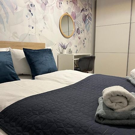 Nowy Apartament 슈비노우이스쳬 외부 사진