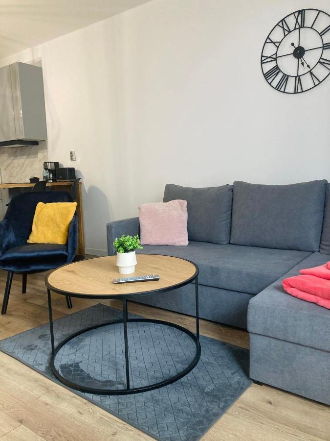 Nowy Apartament 슈비노우이스쳬 외부 사진